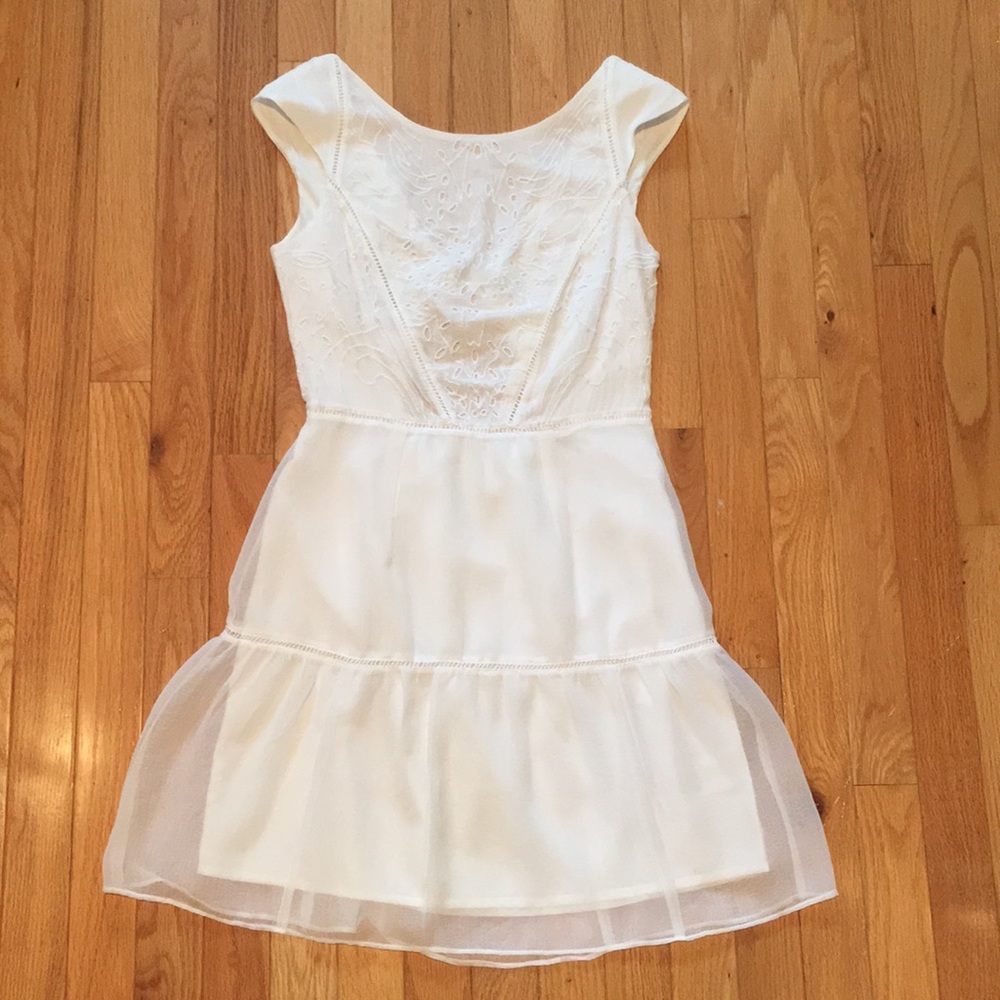 URBAN OUTFITTERS KINCHI BLUE WHITE DRESS SIZE 2
